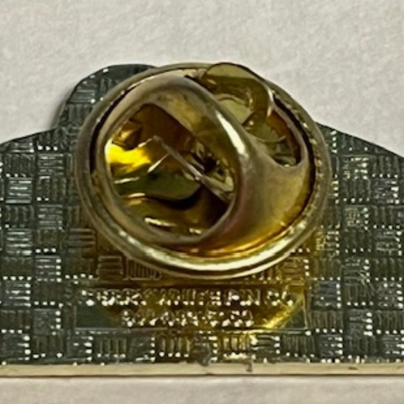 Rotary International Lapel Hat Badge Pin Club Member Make Dreams Real Group 1" - Picture 5 of 7